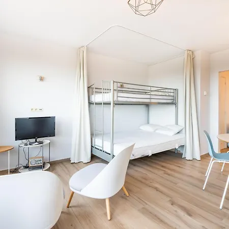 아파트 Manderley Tweede 오오스트두인케르케-바트